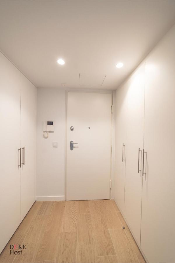 Castilla Luxury A Apartments Madrid Exterior foto